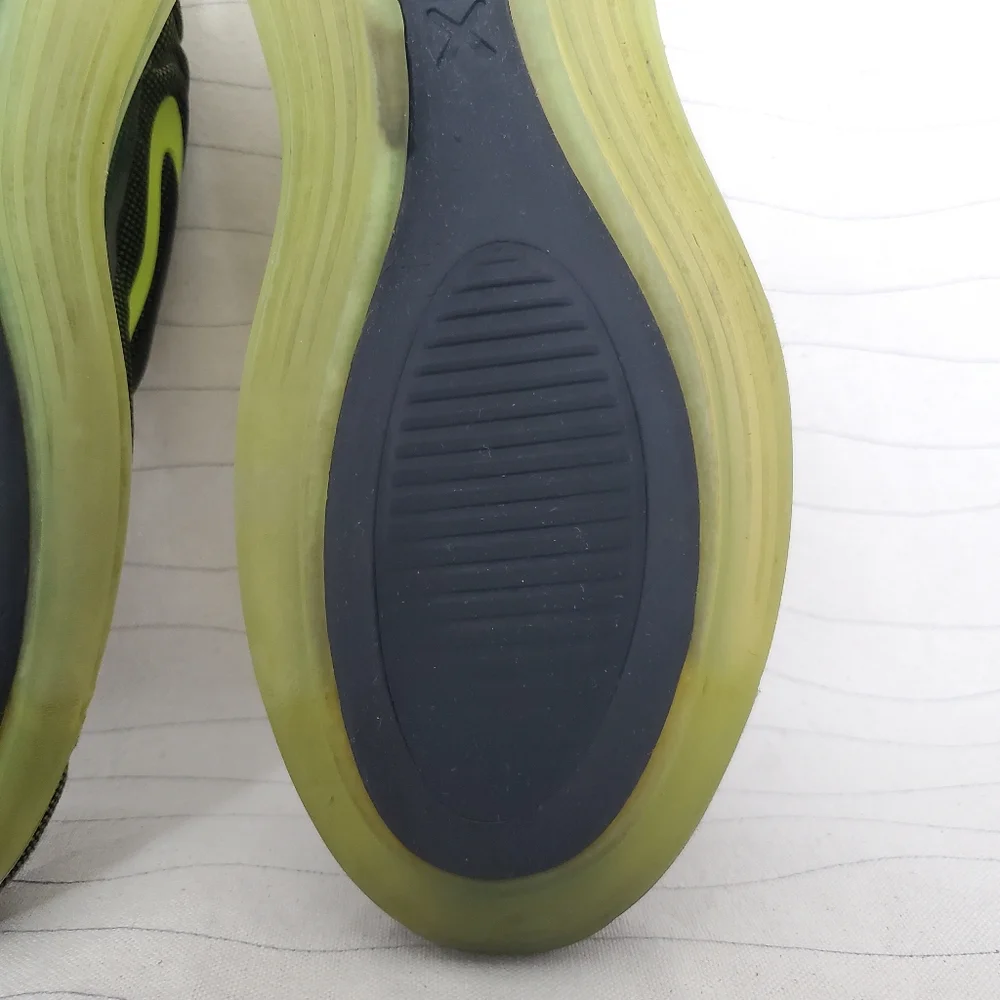 Nike Youth Air Max 720 Retro Future Size 7Y Black Volt Crimson Shoes AQ3196-005 - Picture 15 of 16